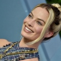 Margot-Robbie-2