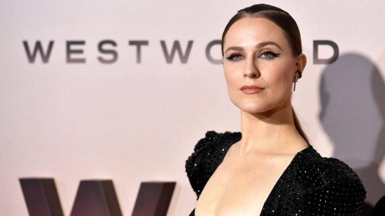 Evan Rachel Wood, la Dolores Abernathy in Westworld