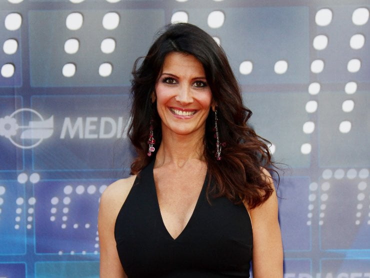 Elena Guarnieri super abbronzata